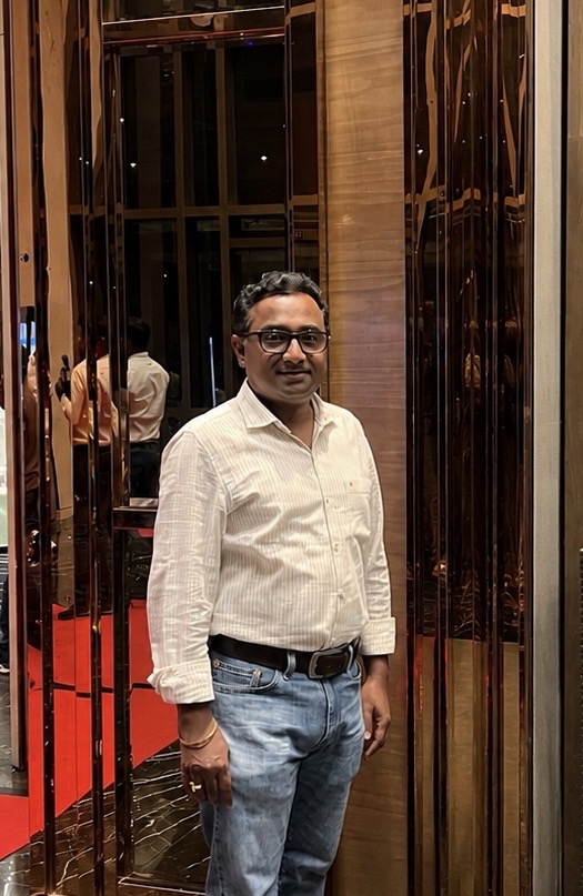 Dr. Sujoy Das Thakur 
