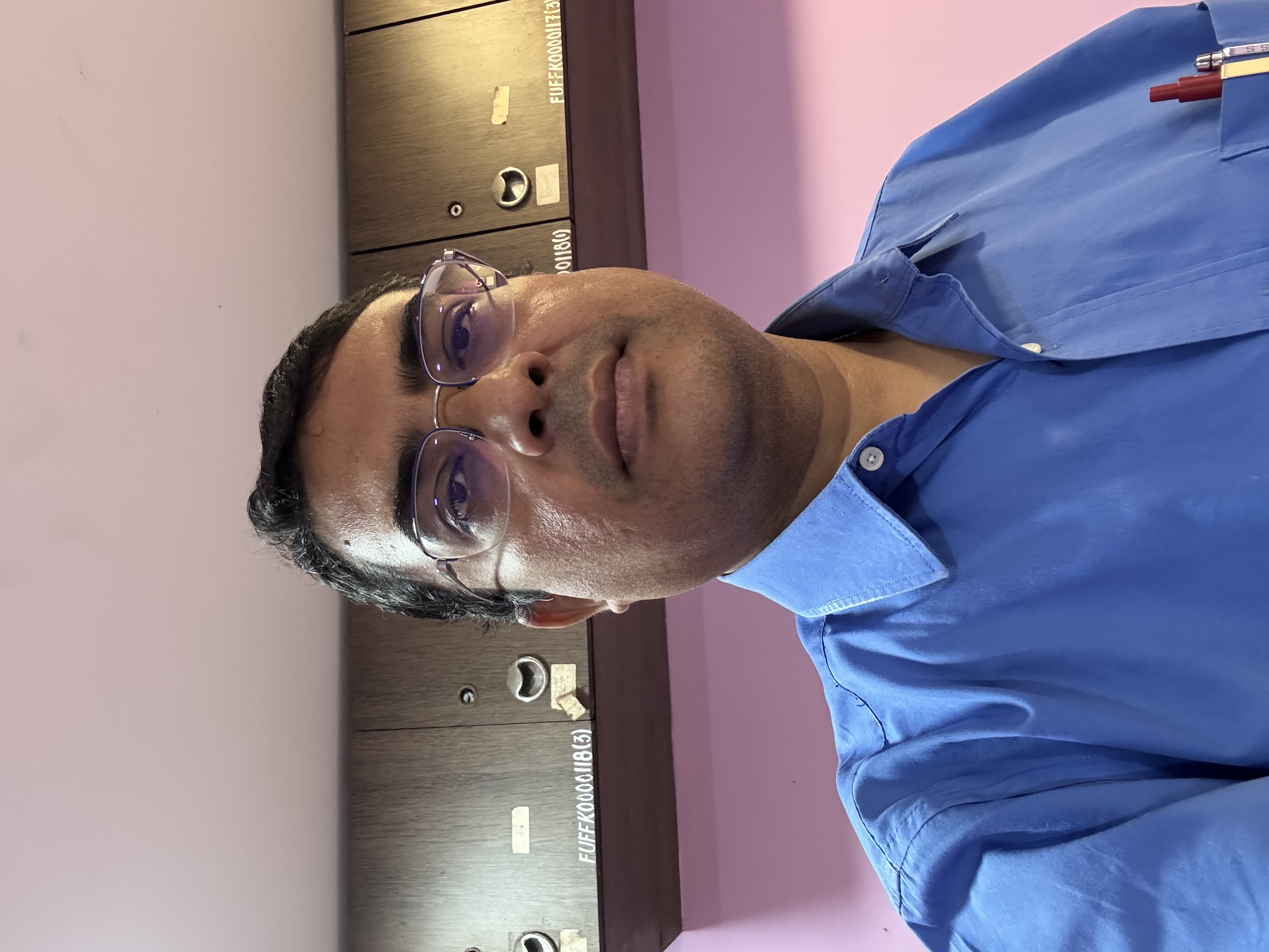 Dr. Sujoy Das Thakur 